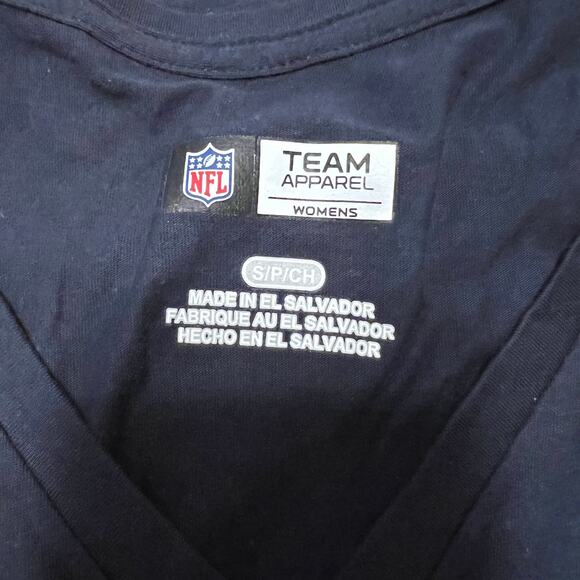 Women's NFL Monster of the Midway V-Neck Navy T-Shirt - Size Small - NWT - Picture 3 of 6